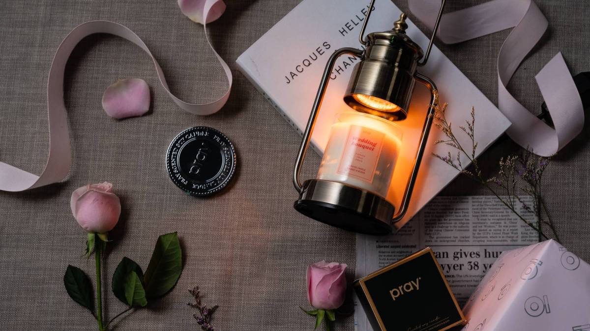 【開箱】我的第一盞融蠟燈／蠟燭暖燈