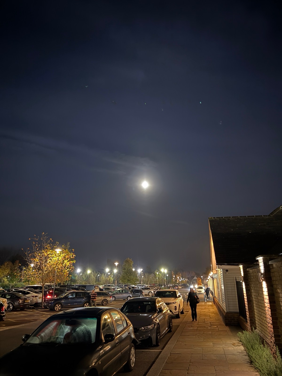 【小曦老師相片膠卷日記】What are you going to write about on your blog&nbsp;today?